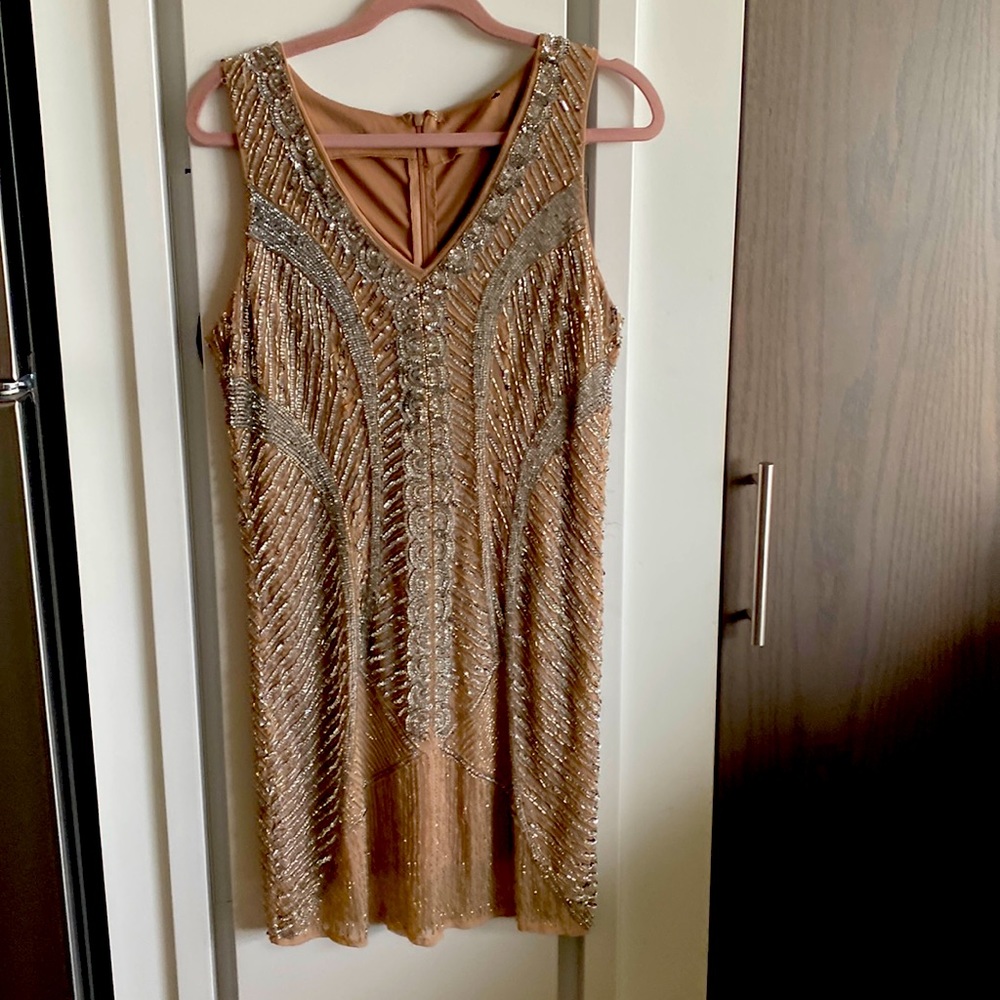Cocktail dress with sequins